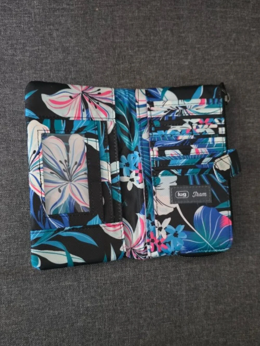 Lug 2 Piece Hibiscus Multi EUC